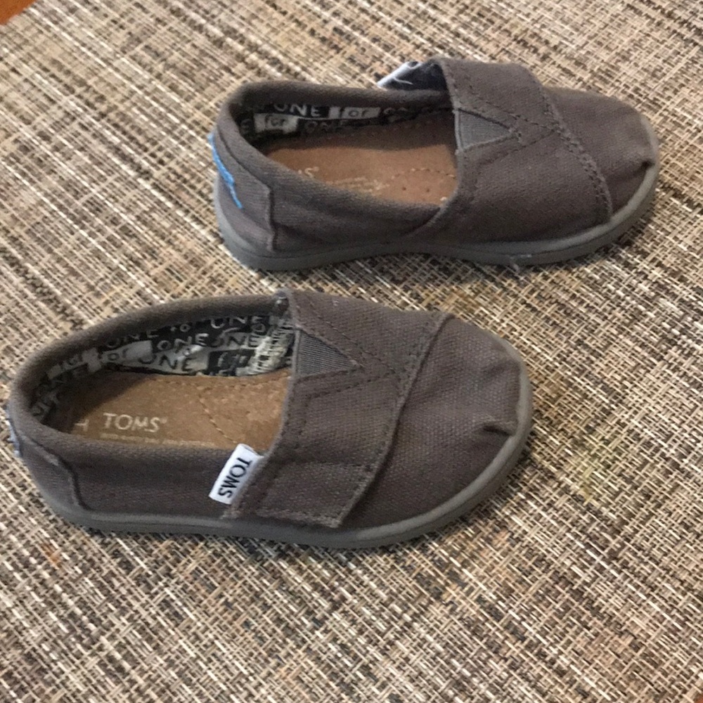 Gray toddler Toms (unisex)